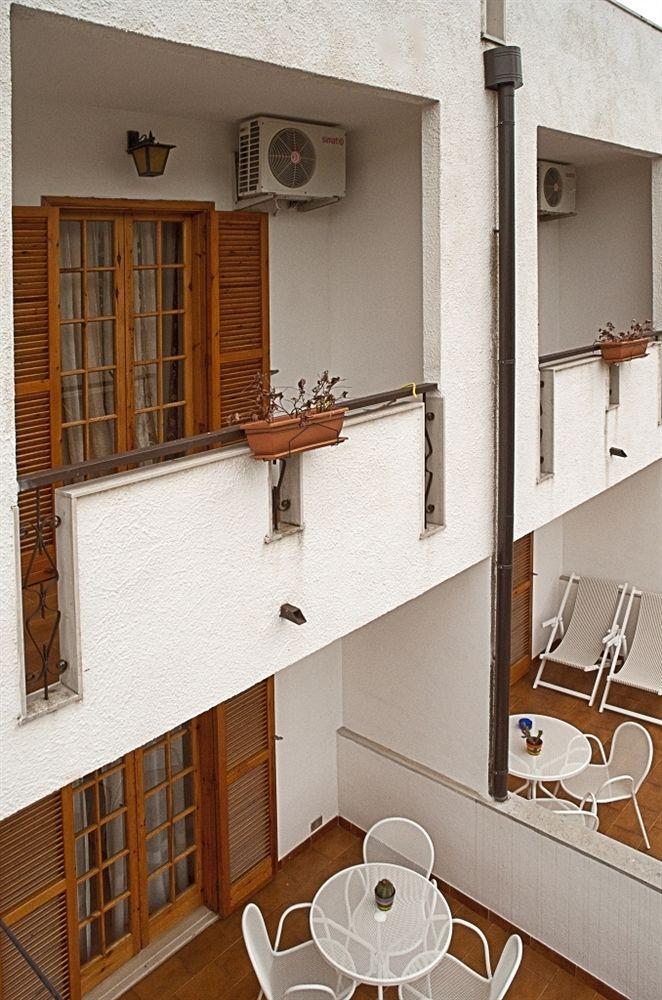 Hotel Apeneste Mattinata Zewnętrze zdjęcie
