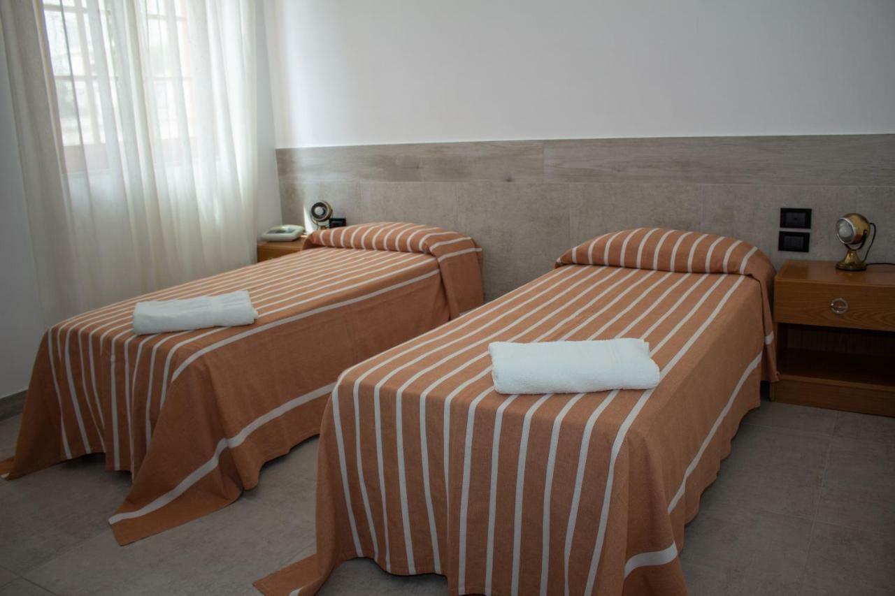 Hotel Apeneste Mattinata Zewnętrze zdjęcie