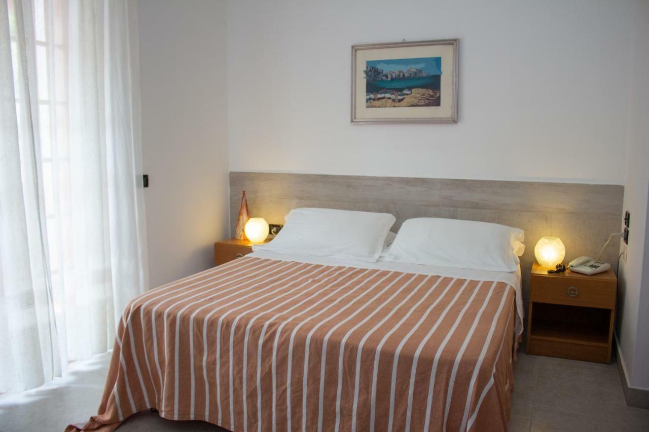 Hotel Apeneste Mattinata Zewnętrze zdjęcie